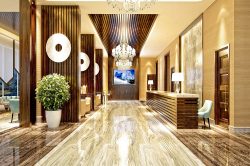 Hotels & Casinos